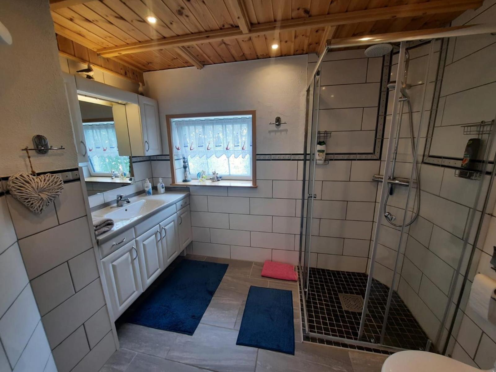 Fjordgaestehaus Innfjorden Exteriör bild